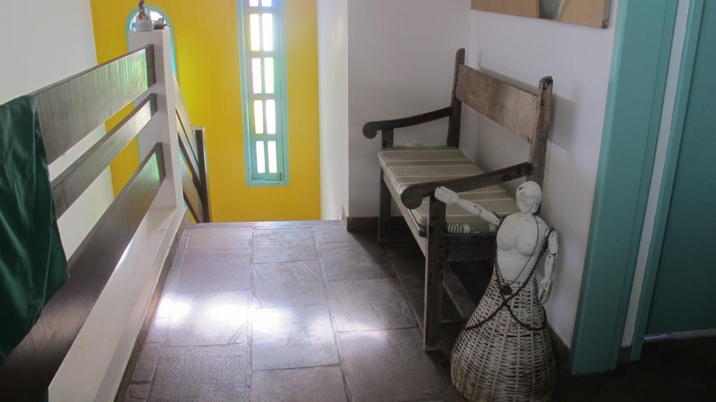 Alfazema Cultural Bed And Breakfast Arembepe Kültér fotó
